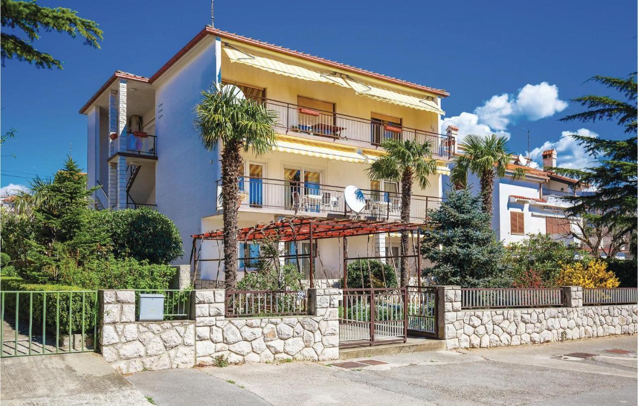 2 Bedroom Stunning Apartment In Crikvenica Exterior foto